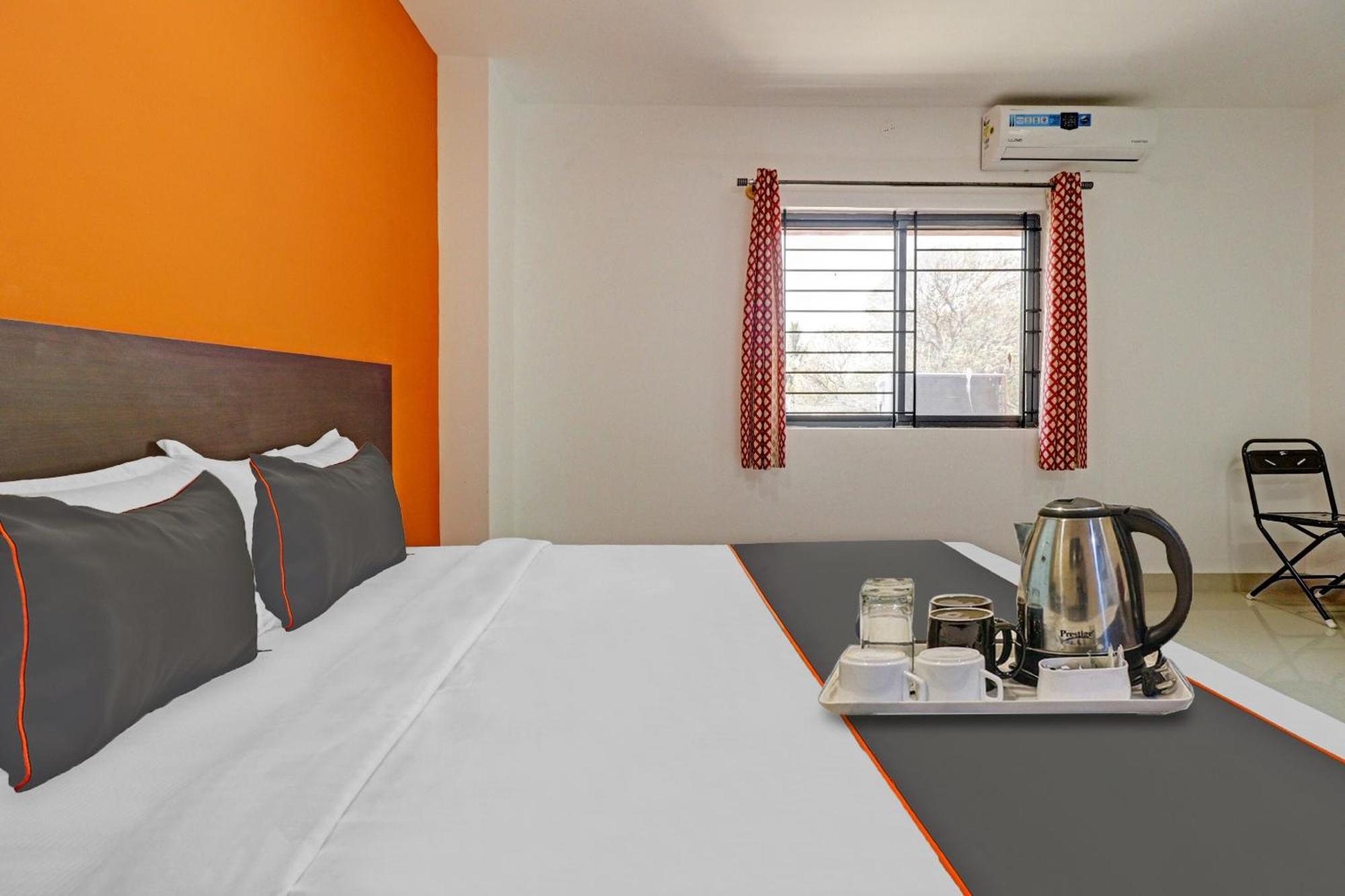 Super Capital O Blooms Stay Inn Near Snow City Bangalore Exteriör bild